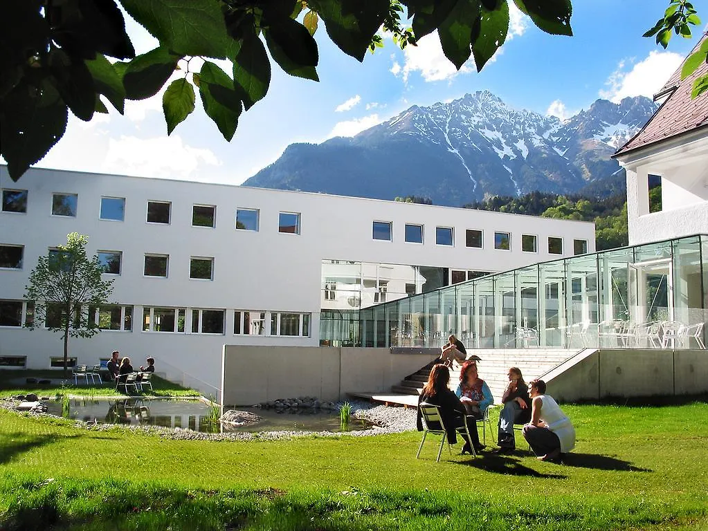 Haus Der Begegnung Hotel Innsbruck 0*,